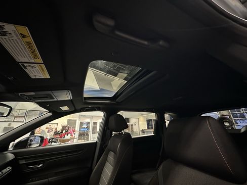 Used 2024 Honda CR-V Sport image 18