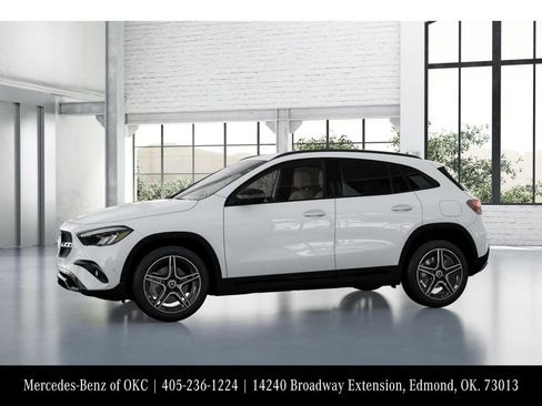 Used 2026 Mercedes-Benz GLA 250 4MATIC image 36