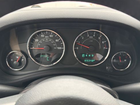 Used 2016 Jeep Wrangler Unlimited Sport AWD/4WD image 14