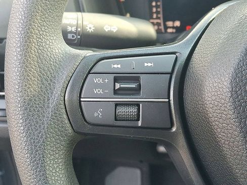 Used 2025 Honda Accord LX image 21