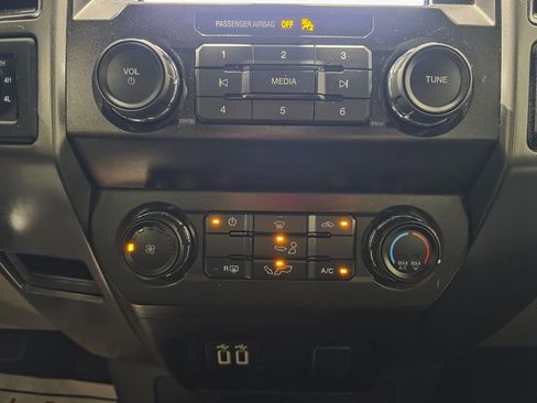 Used 2019 Ford F150 XLT w/ Equipment Group 301A Mid image 33