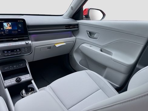 New 2026 Hyundai Kona Limited FWD image 16
