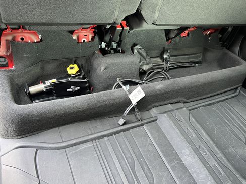 Used 2023 Chevrolet Silverado 1500 LT image 22