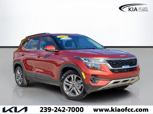Certified 2022 Kia Seltos S FWD image 1