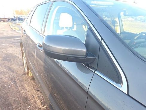 Certified 2024 Ford Edge SEL w/ Convenience Package image 3