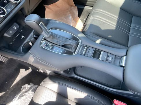 New 2026 Honda HR-V EX-L image 19