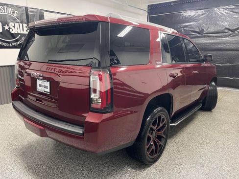 Used 2017 GMC Yukon SLE image 3