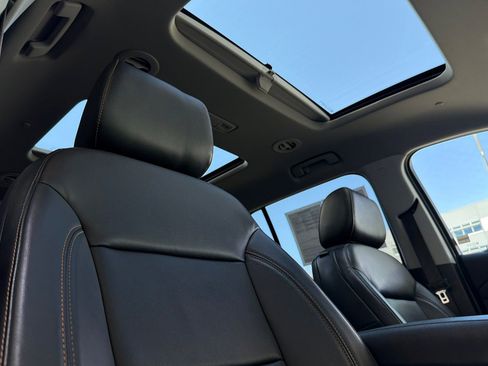 Used 2018 Chevrolet Traverse LT AWD/4WD image 20