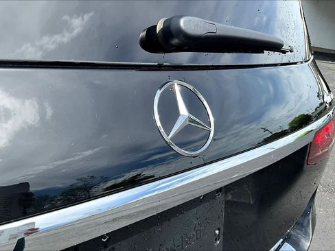 Used 2025 Mercedes-Benz GLS 450 4MATIC image 30