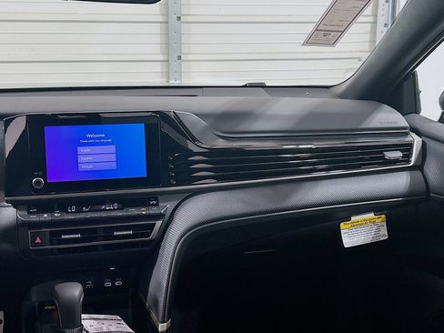 New 2026 Toyota Camry SE w/ Convenience Package FWD image 22