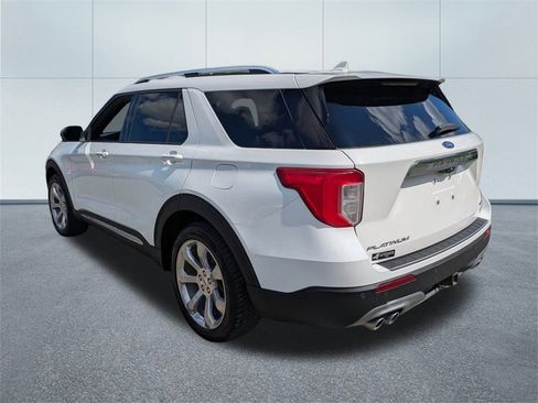 Used 2020 Ford Explorer Platinum w/ Premium Technology Package image 5