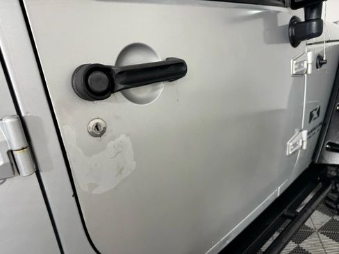 Used 2007 Jeep Wrangler Unlimited X image 25