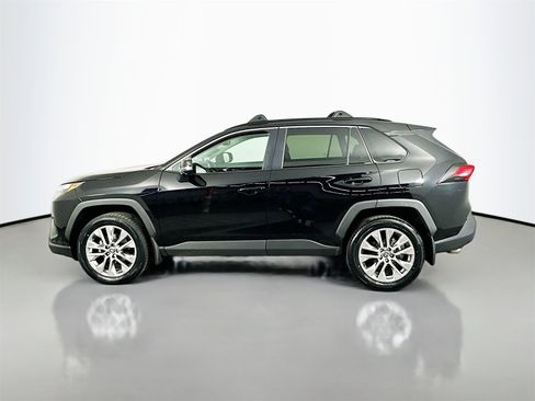 Certified 2023 Toyota RAV4 XLE Premium image 4