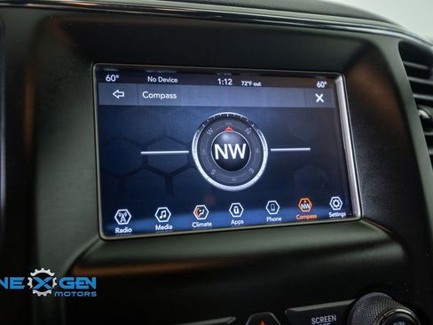 Used 2019 Jeep Grand Cherokee Laredo AWD/4WD image 20