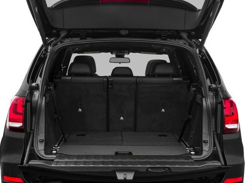 Used 2016 BMW X5 xDrive35d image 12