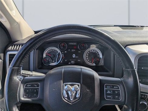Used 2019 RAM 1500 Big Horn image 26