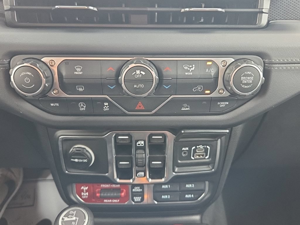 Used 2026 Jeep Gladiator Rubicon AWD/4WD image 30