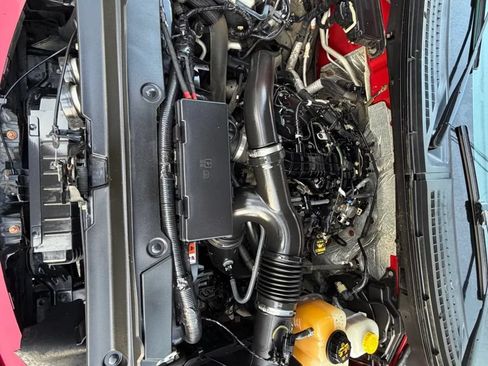 Used 2014 Ford F150 FX4 w/ Equipment Group 401A Mid AWD/4WD image 3