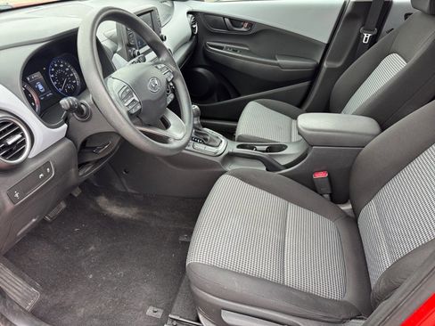 Used 2020 Hyundai Kona SE image 10