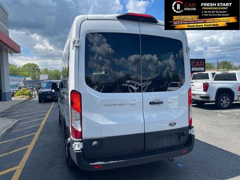 Used 2024 Ford Transit 350 XLT image 4