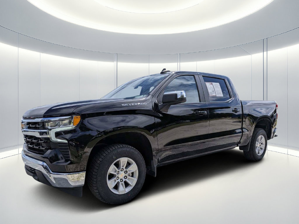Used 2025 Chevrolet Silverado 1500 LT RWD image 8