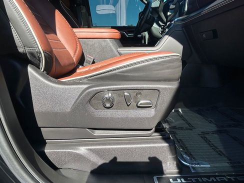 Used 2024 GMC Sierra 2500 Denali Ultimate w/ Max Trailering Package image 28