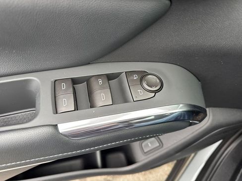 New 2026 Chevrolet Traverse LT w/ Sun and Wheel Package image 15