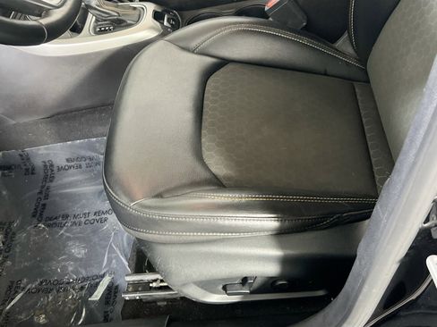 Used 2020 Jeep Compass Latitude w/ Popular Equipment Group image 18