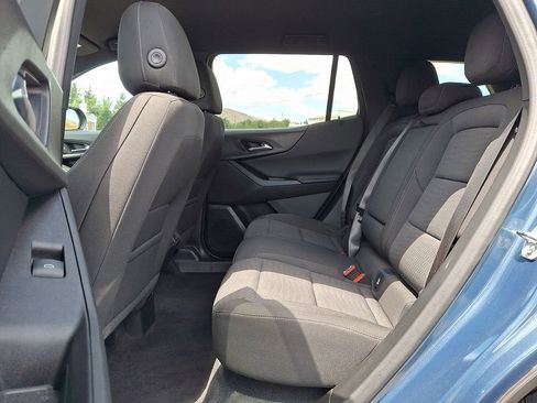 Used 2025 Chevrolet Equinox LT AWD/4WD image 10