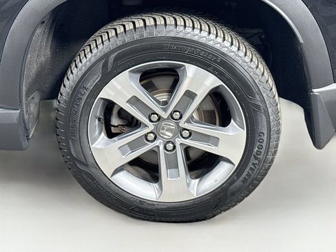 Certified 2023 Honda Pilot EX-L image 9