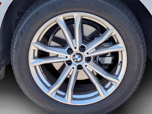 Used 2025 BMW X3 xDrive30i w/ Convenience Package AWD/4WD image 10