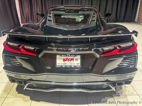 Used 2025 Chevrolet Corvette Stingray Premium Cpe w/ Z51 Performance Package RWD image 10