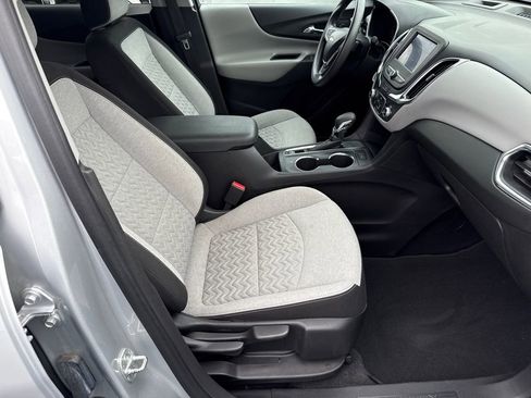 Used 2022 Chevrolet Equinox LT FWD image 13