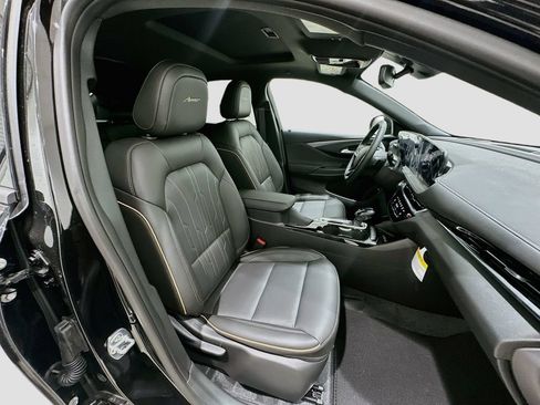 New 2026 Buick Envista Sport Touring FWD image 28