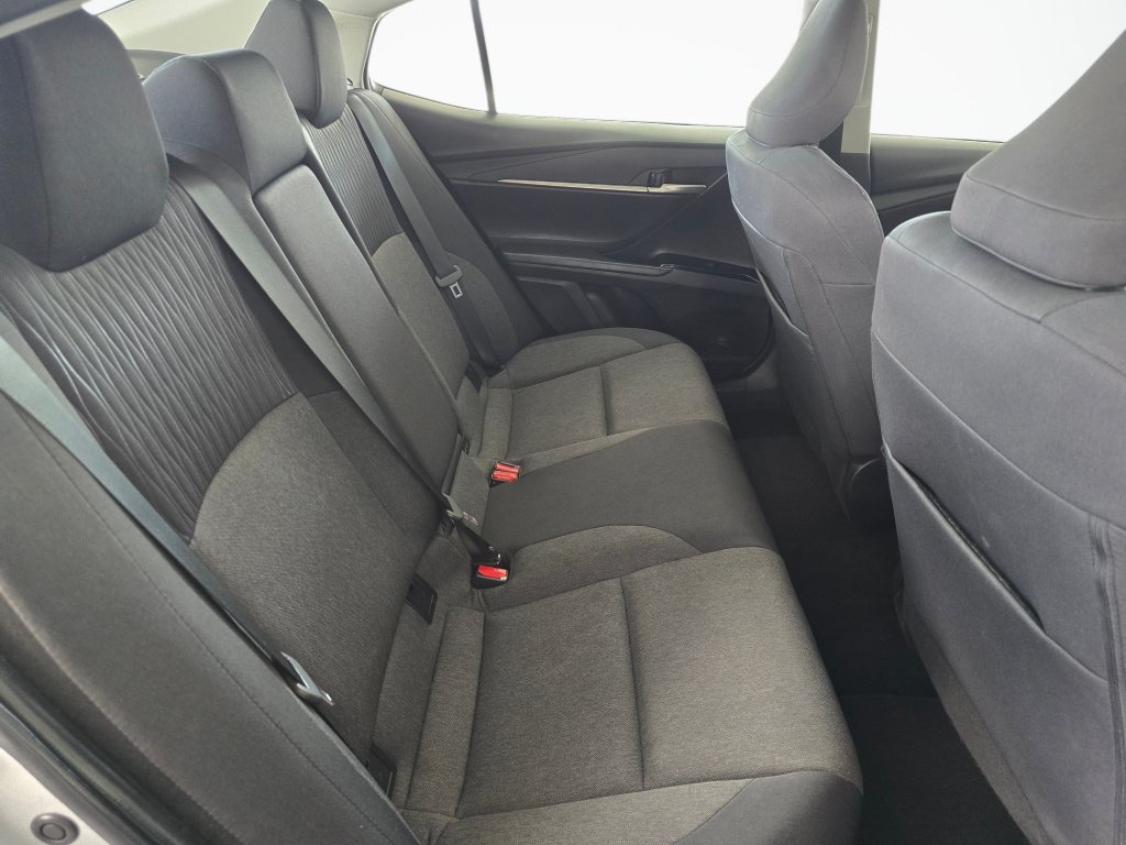 Used 2025 Toyota Camry LE w/ Convenience Package FWD image 39