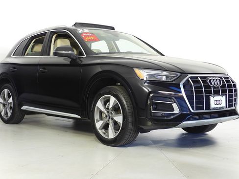 Used 2022 Audi Q5 2.0T Premium Plus w/ Premium Plus Package image 4