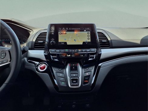 Used 2023 Honda Odyssey Touring image 19
