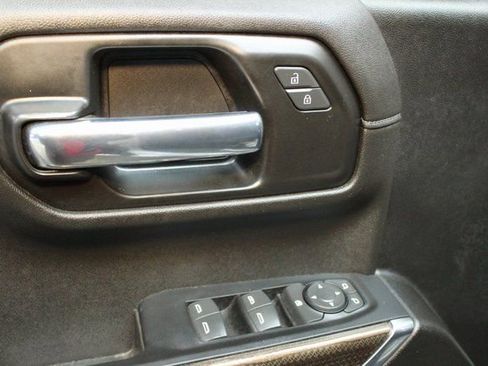 Used 2021 Chevrolet Silverado 1500 LT Trail Boss w/ Bed Protection Package AWD/4WD image 17