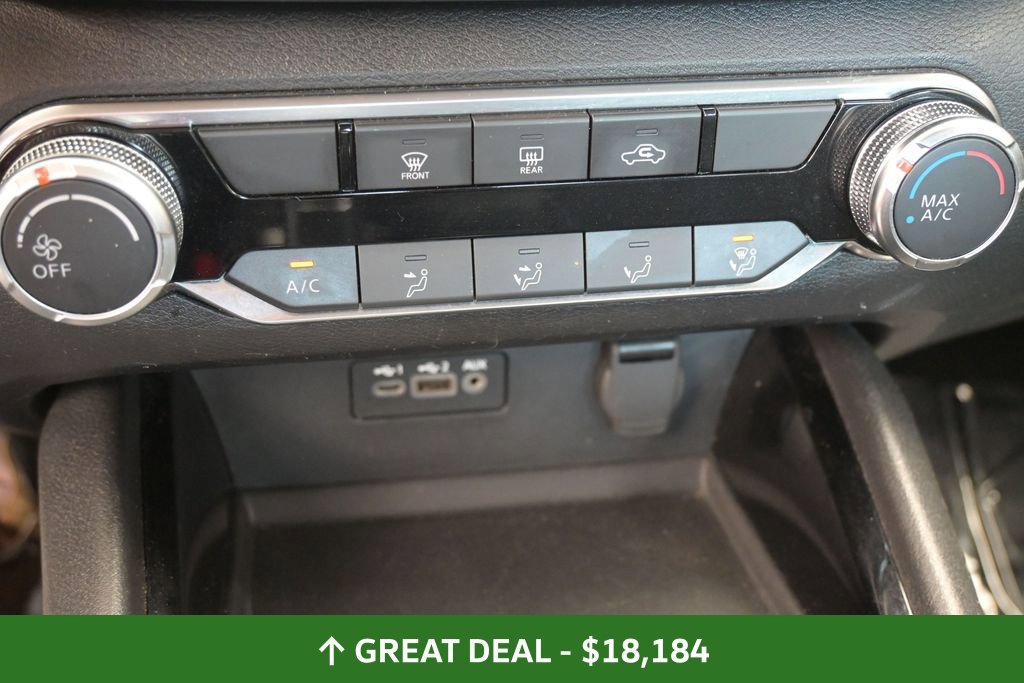 Used 2024 Nissan Altima 2.5 SV FWD image 31