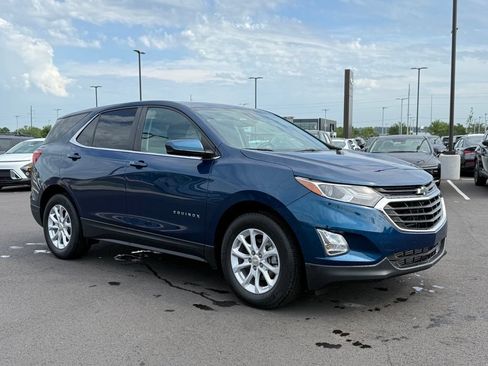 Used 2021 Chevrolet Equinox LT FWD image 3