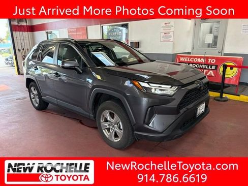 Used 2025 Toyota RAV4 XLE w/ Convenience Package AWD/4WD image 1
