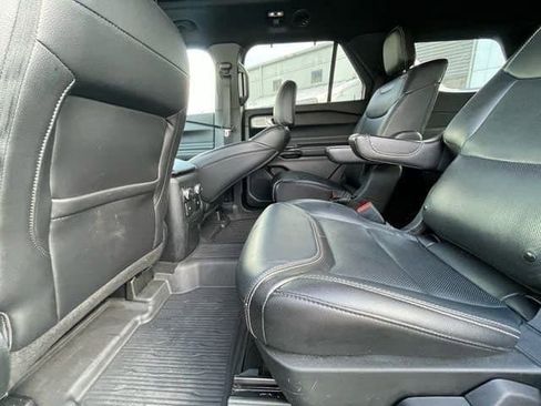 Used 2022 Ford Explorer ST w/ Equipment Group 401A image 26