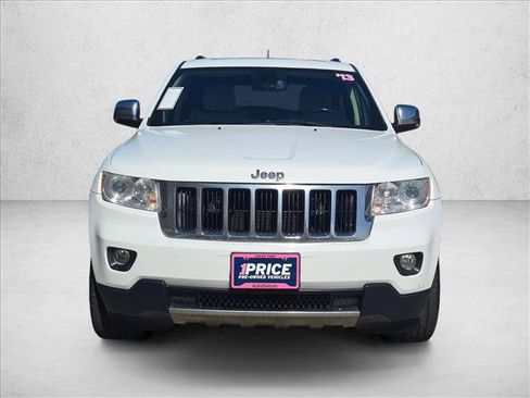 Used 2013 Jeep Grand Cherokee Limited w/ Luxury Group II AWD/4WD image 2