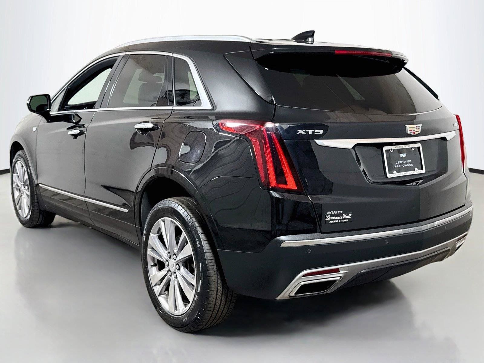 Used 2023 Cadillac XT5 Premium Luxury AWD/4WD image 6