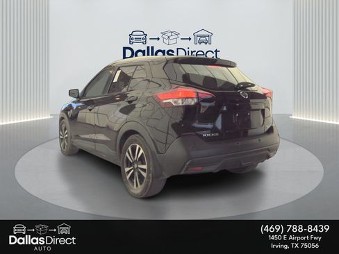 Used 2020 Nissan Kicks SV FWD image 9