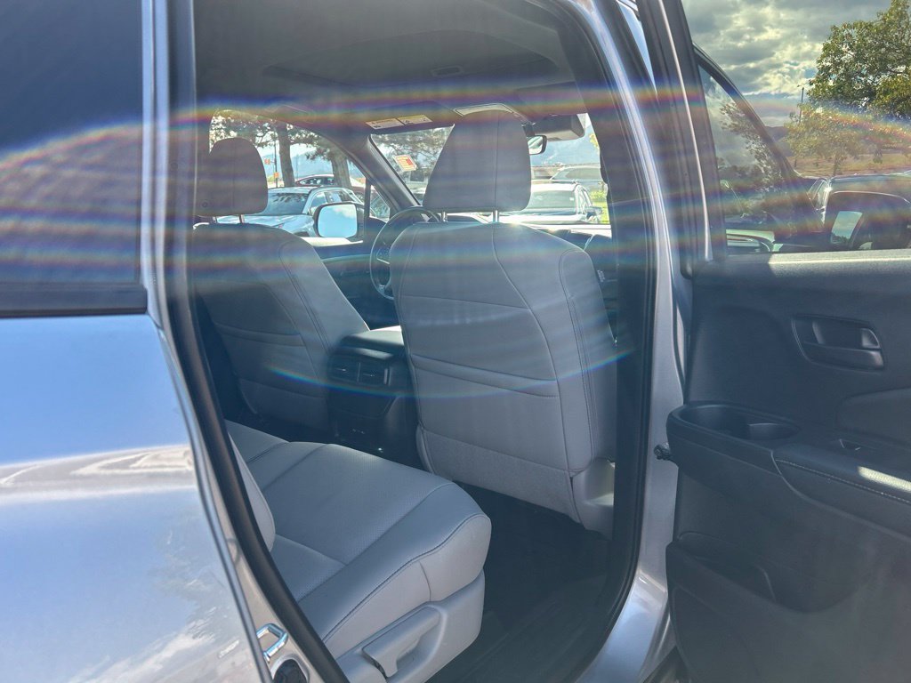 Used 2025 Honda Passport EX-L image 15