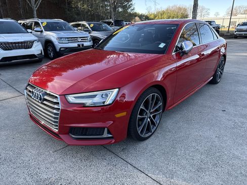 Used 2018 Audi S4 Premium Plus w/ Navigation Package image 3