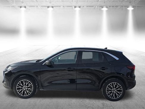 Used 2023 Ford Escape Active image 5