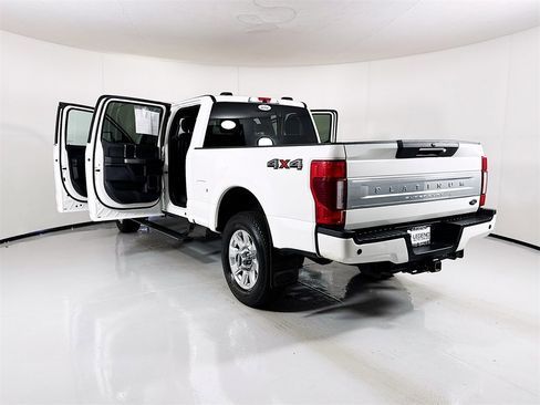 Used 2022 Ford F350 Platinum image 28