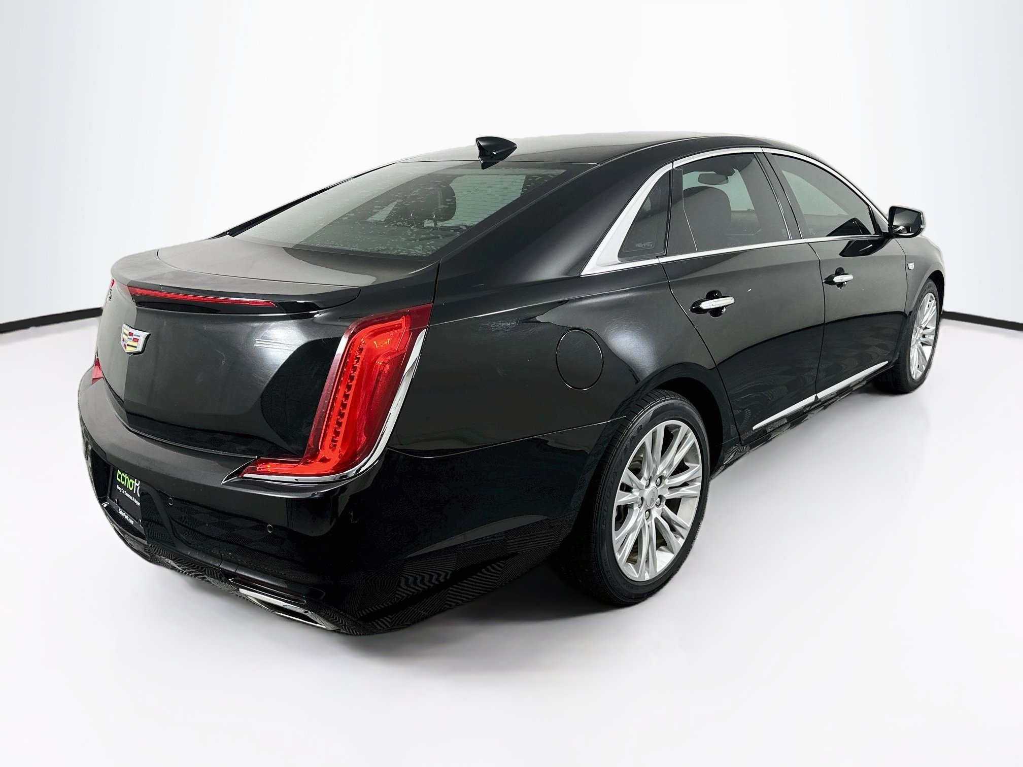 Used 2018 Cadillac XTS Luxury FWD image 9
